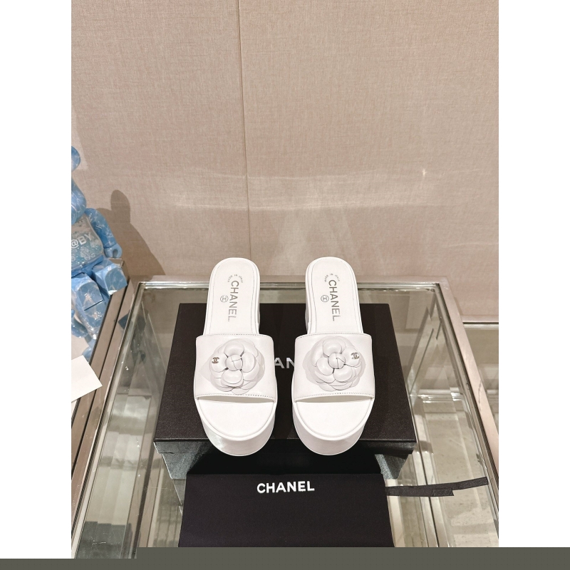 Ch*el slippers